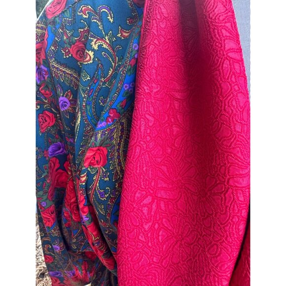 Vintage Victorias Secret Kimono Paisley Robe With Bright Red Accents Long Sleeve - Picture 3 of 9